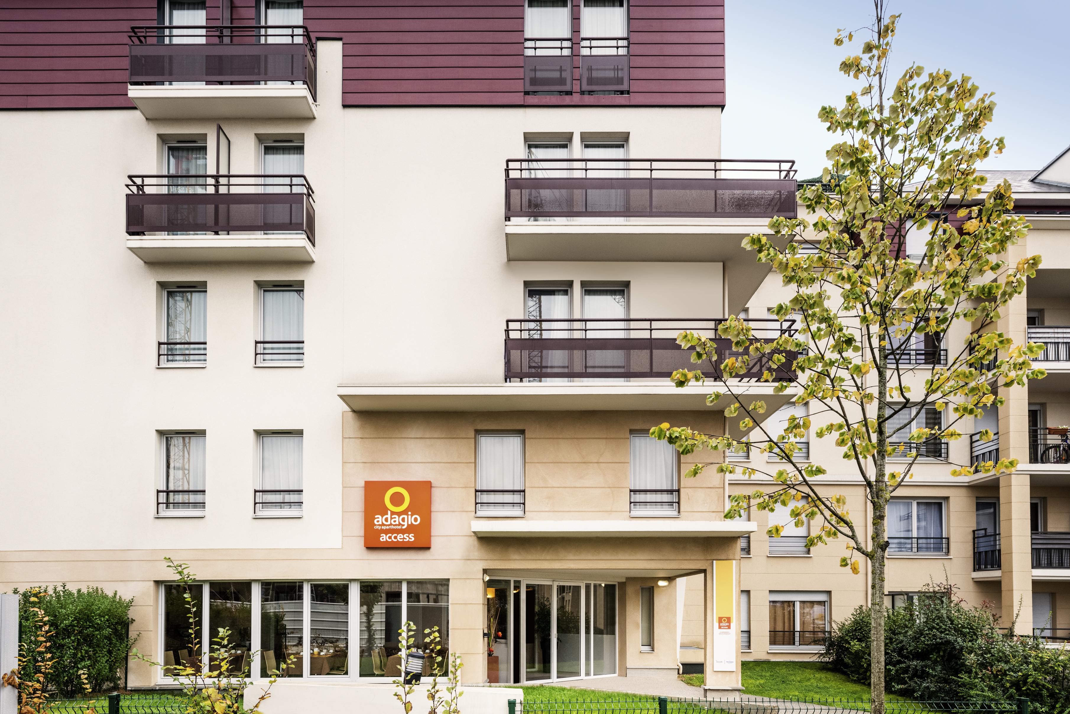 Aparthotel Adagio Access Carrieres Sous Poissy Екстер'єр фото